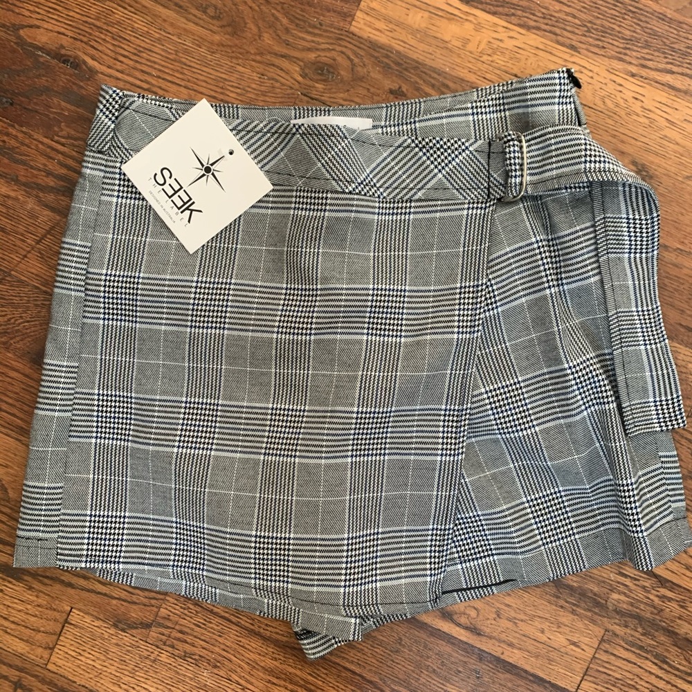 Plus skort